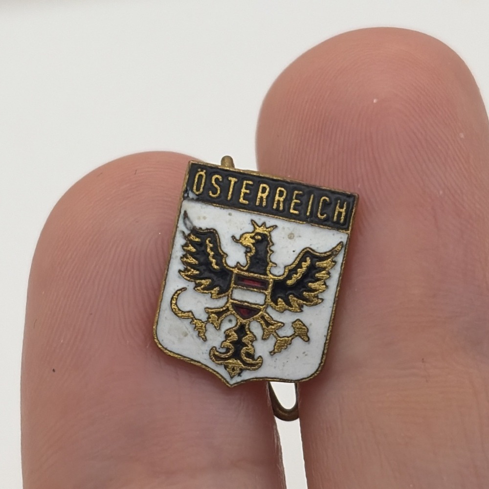 Vintage Osterreich Austria Europe Shield Crest Lapel Hat Pin